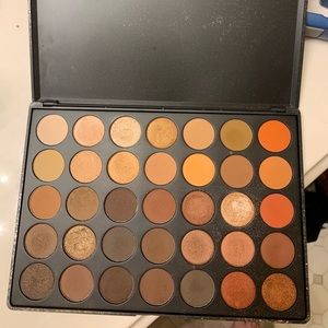 Morphe 35o pallet